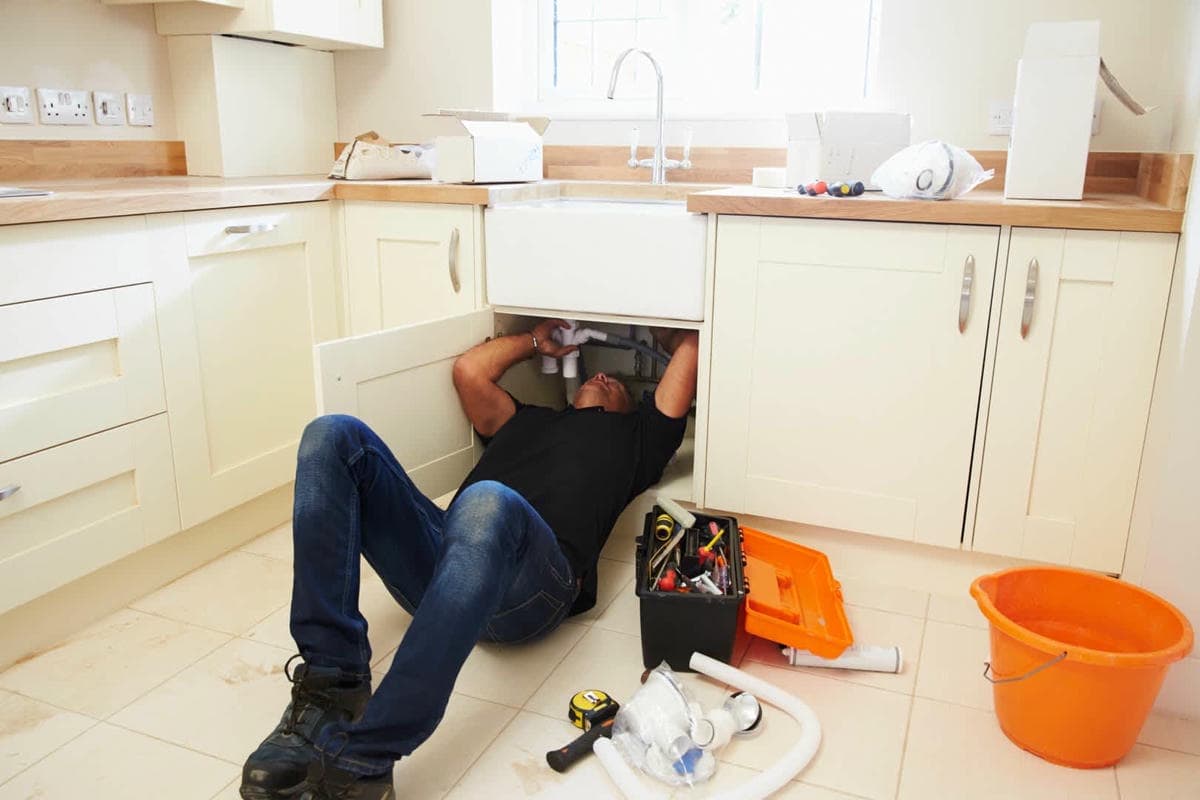 Banyo giderinde yavaş akış ve tıkanıklık